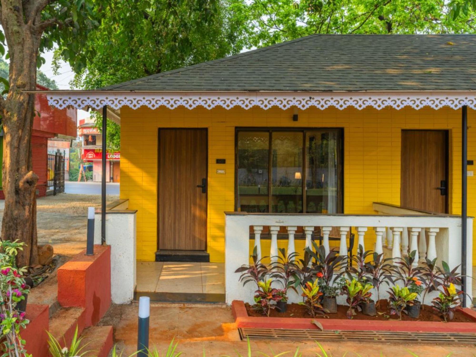 The Hosteller Lonavala, City Centre Buitenkant foto