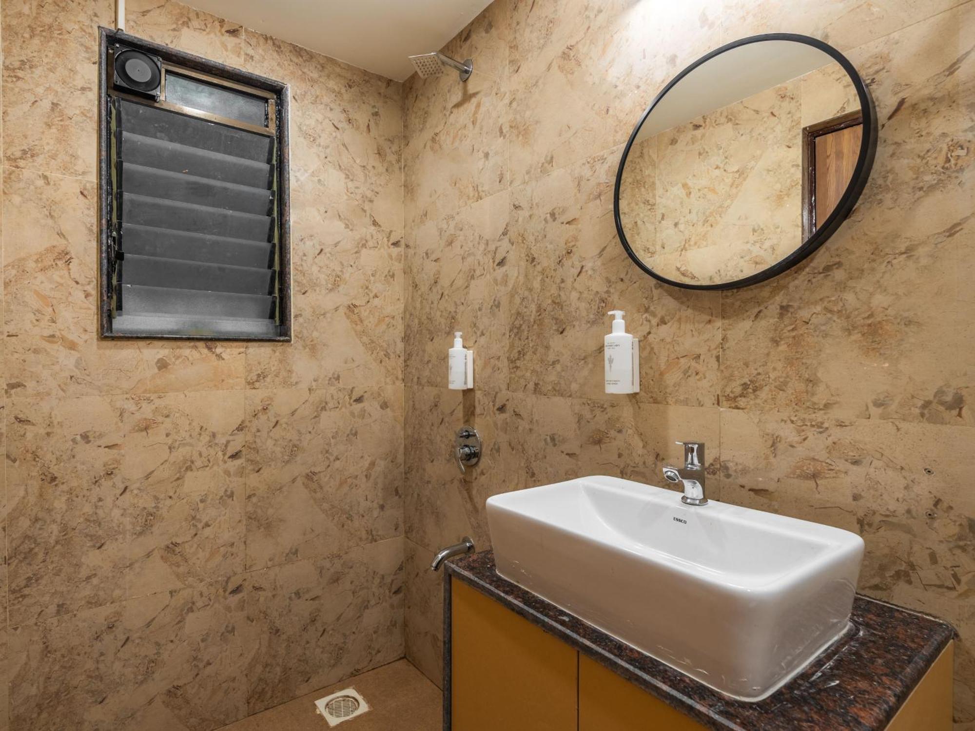 The Hosteller Lonavala, City Centre Kamer foto
